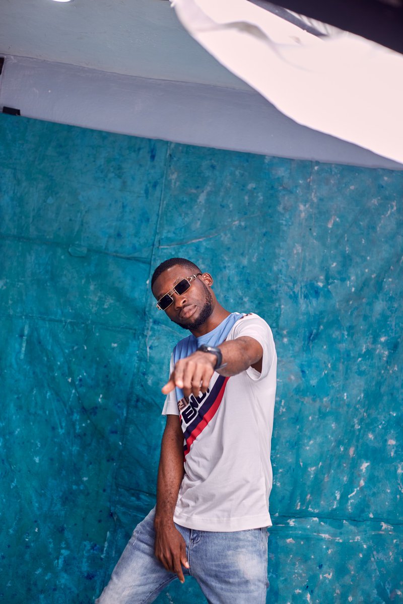 kingADvibes's tweet photo. The 👑 crown is not lost if it doesn’t go according to plan. The 👑 crown is only lost if you give up on the 👑 crown. Keep pushing till you win! Happy new week; plenty wins for all of us this week! 💪😊 #chuko 💟
My New Album link on my bio👆⭐ #AkwaIbomToTheWorld✈️🌍 https://t.co/j9cCsrrMDr