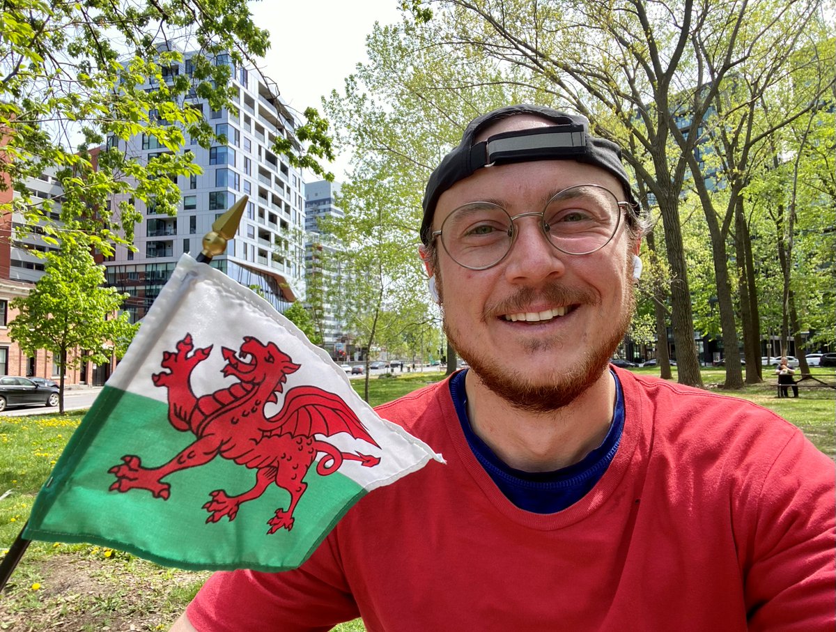 WalesinNA's tweet photo. Ten miles done by Team Wales in NA with @UKinCanada colleagues for the @FCDOGovUK #GlobalMile2021 this weekend, raising money and awareness for #mentalhealth. Llongyfarchiadau all who took part! 🏃‍♂️🏴󠁧󠁢󠁷󠁬󠁳󠁿🇬🇧

#MentalHealthAwarenessWeek https://t.co/tlEPG6F1T8