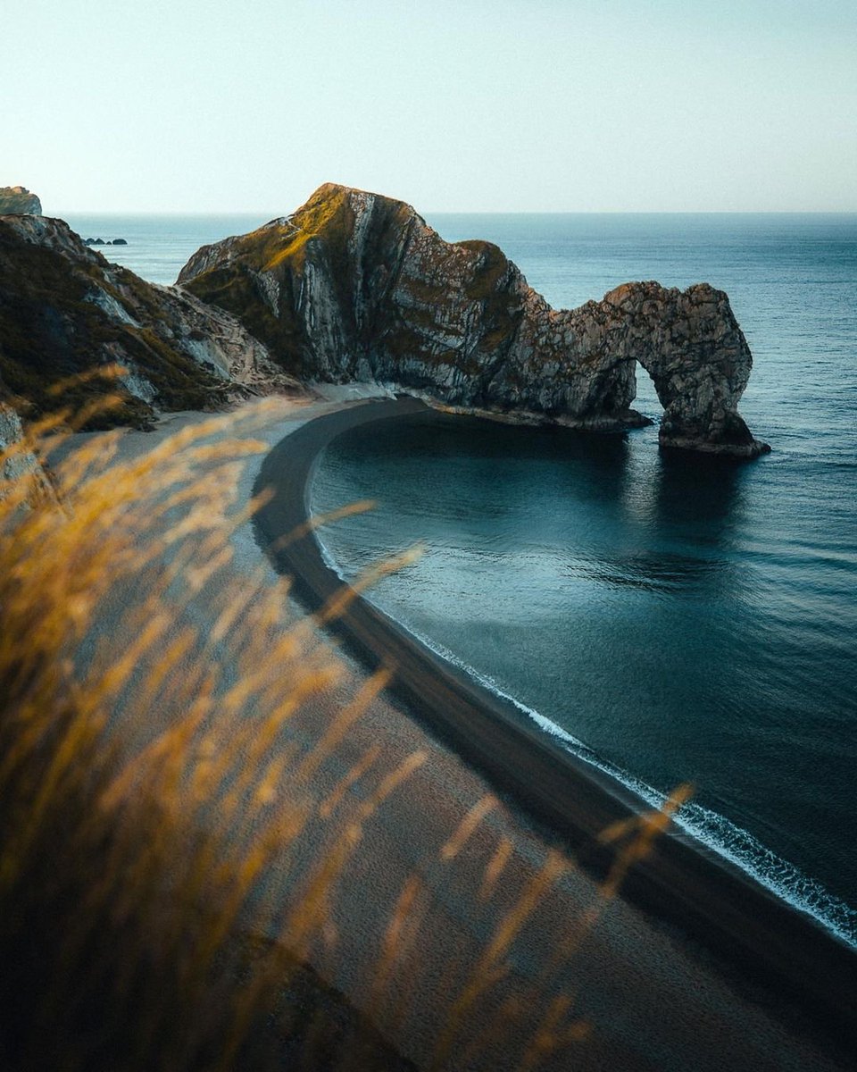 After being in lockdown for so long, I think we have all come to appreciate the amazing locations that can be found closer to home and right on our doorsteps.

Let us know some of the local gems you’ve discovered over this past year!
________________
📸 <a href="/watchluke/">Nope</a>
📍 Durdle Door
