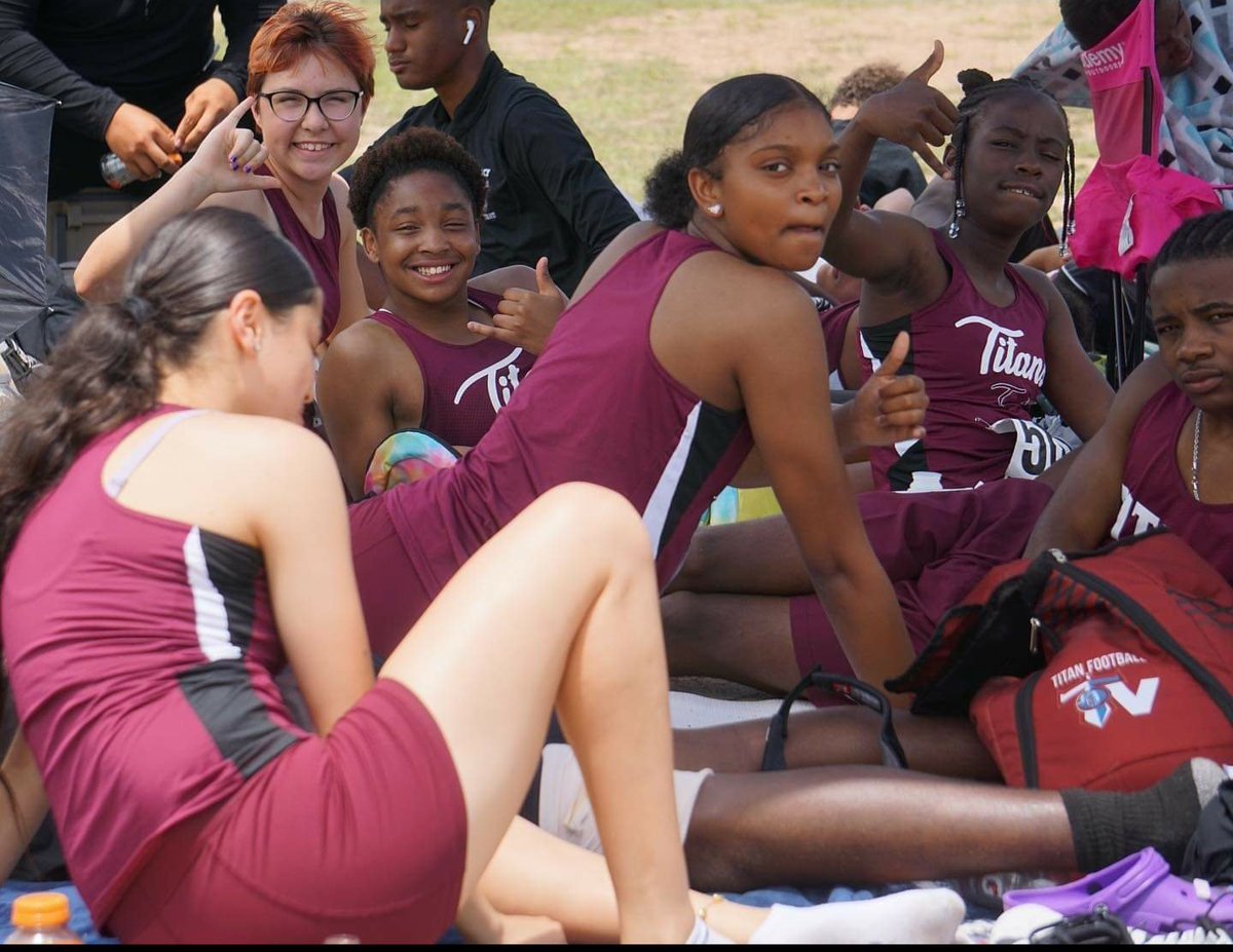 LSSSTitans's tweet photo. 🎽: Congratulations, Titans..You showed up, &amp; showed out!! We are so proud of you all! 👏🏾
2021 #TCSAAL Middle School Boys State Champs! 🏆..and a number of individual event champions / top 3 🥇🥈🥉 finishes across the board for MS &amp; HS!   #TitanUp🤙🏾..yall did that!!
#LegacyTrack https://t.co/fJl6hLlCH2