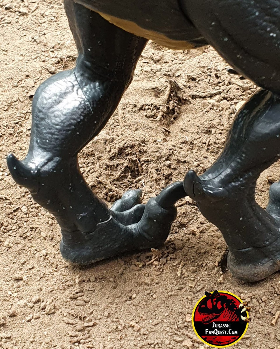 Jurassic World Toys tweet media