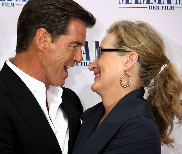 Happy birthday pierce brosnan  i love youuuu sana naging kayo nalang ni mez 
HAHAHHAHAUAUA 