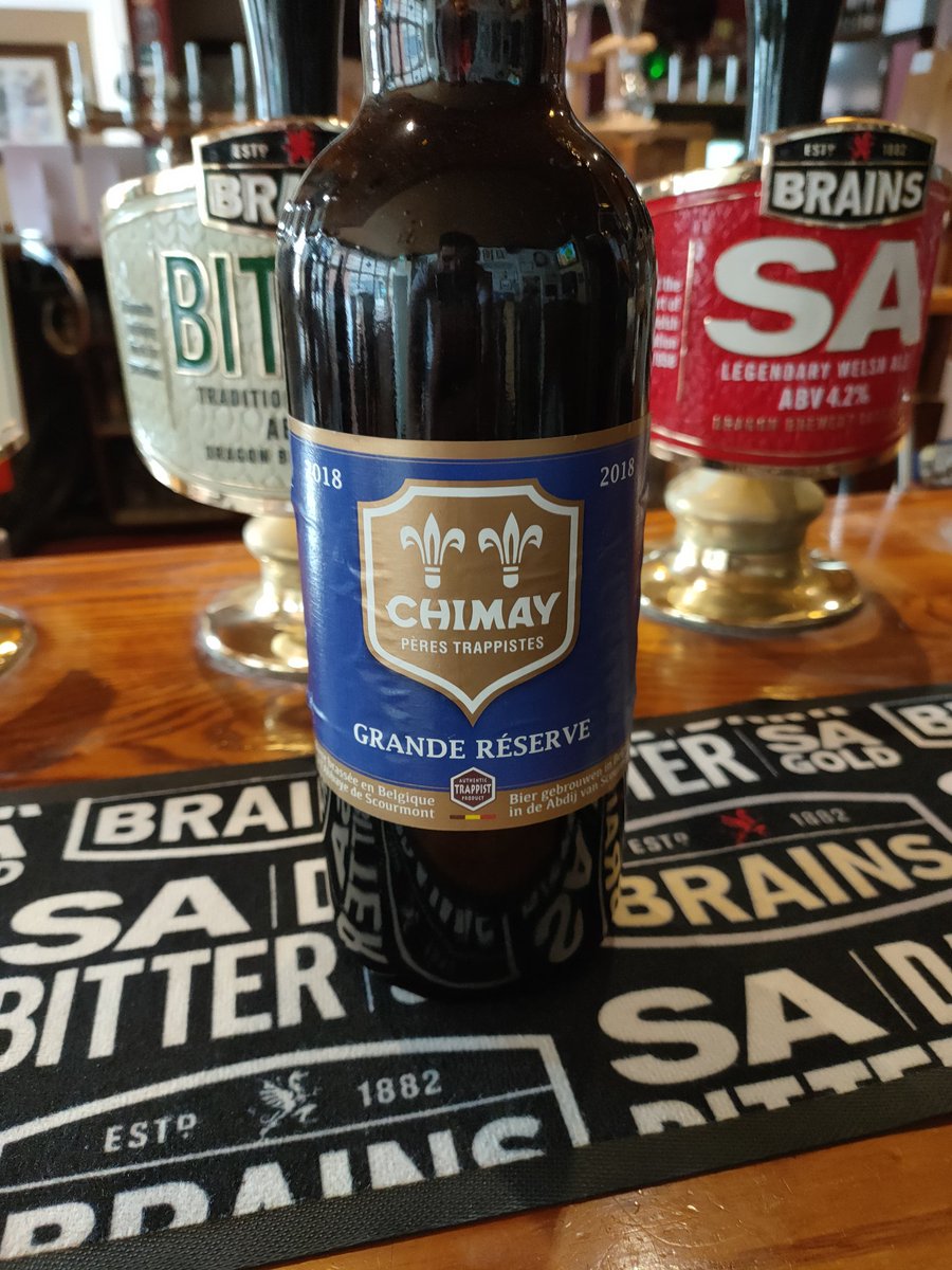 cityarmscardiff's tweet photo. We've got two bottles of Chimay Grande Reserve to giveaway. (One on Twitter one on Facebook) Tag one mate you would share this bottle with and Retweet/share to enter. Bottle must be picked up from venue. Winners picked on Wednesday night. https://t.co/wcuLv4UA4j