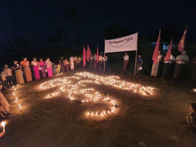 TostevinM's tweet photo. Some of the night protests against Myanmar's junta. These show no sign of stopping #WhatsHappeningInMyanmar https://t.co/BEmO4TjbEu