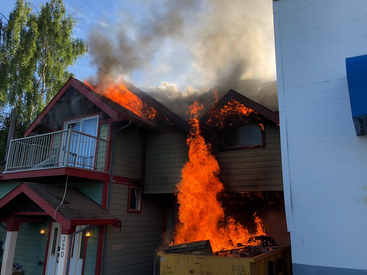 The scene arriving crews faced at last nights fast spreading structure fire on Mary Street. A quick exterior attack followed by interior confinement limited fire spread and damage to adjacent structures. Great work by all involved. #yyjnews
