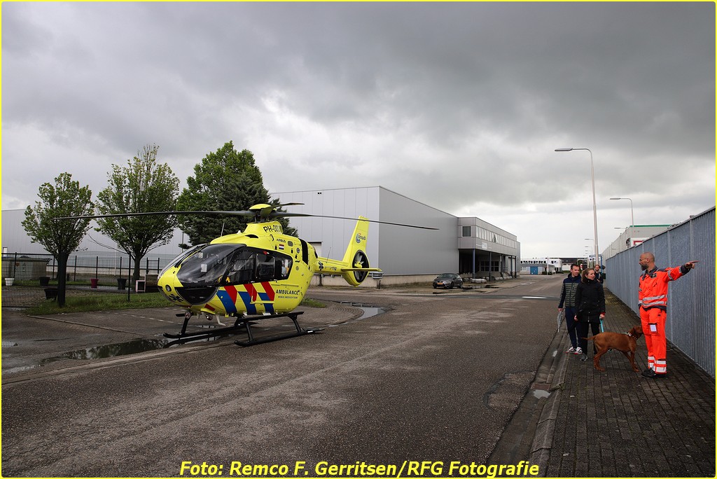Traumahelikopter ingezet bij Nijverheidscentrum in Zevenhuizen ..