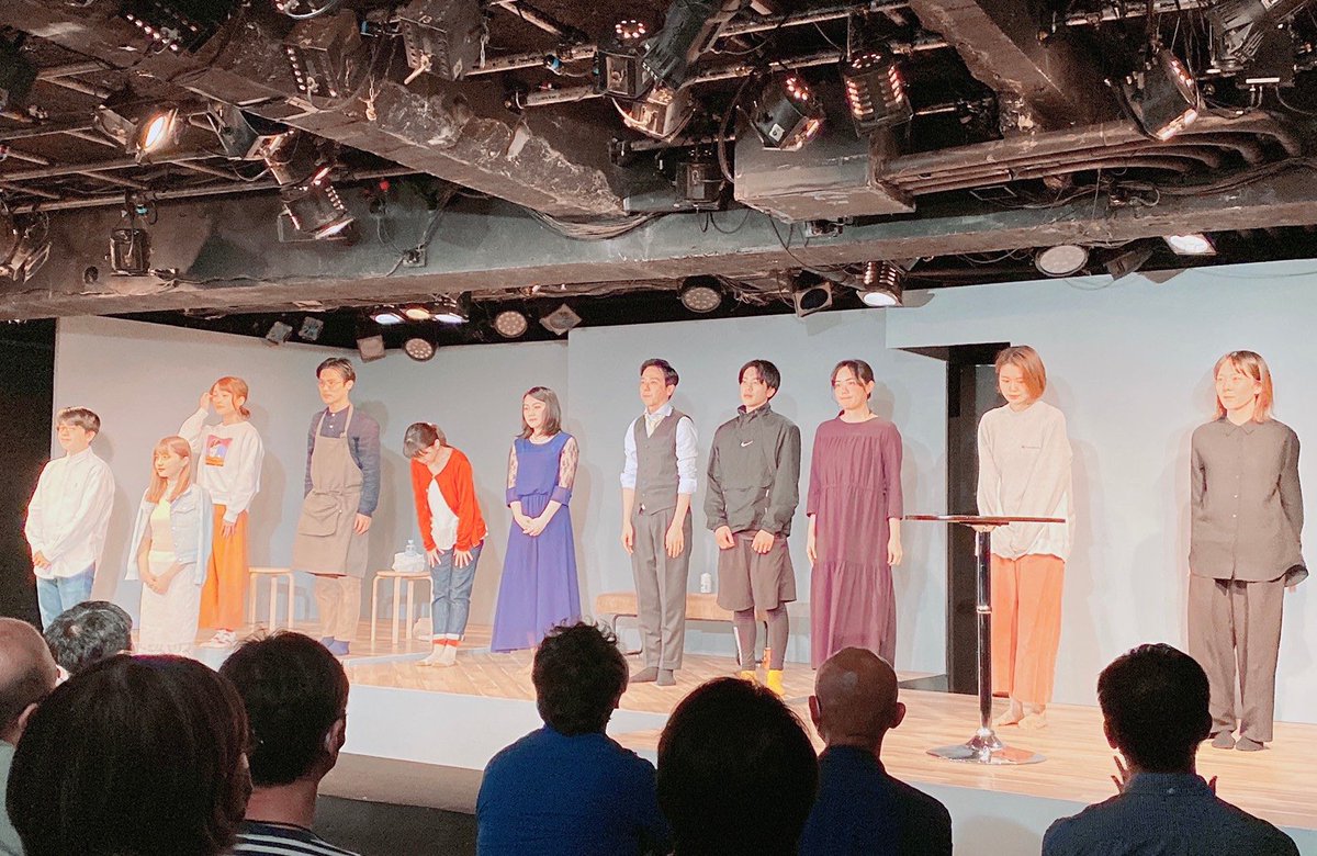 shoiisaka's tweet photo. 劇団競泳水着
#夜から夜まで
無事終演致しました。
本当にありがとうございました！
去年の11月に俳優を辞めようと思って
1人とぼとぼ夜中歩いていた時に
上野さんから出演の連絡が来たことは
今でも忘れません。
ありがとうございました。
寂しいってこんな気持ちなんすね笑 https://t.co/dq7CD0u3zC