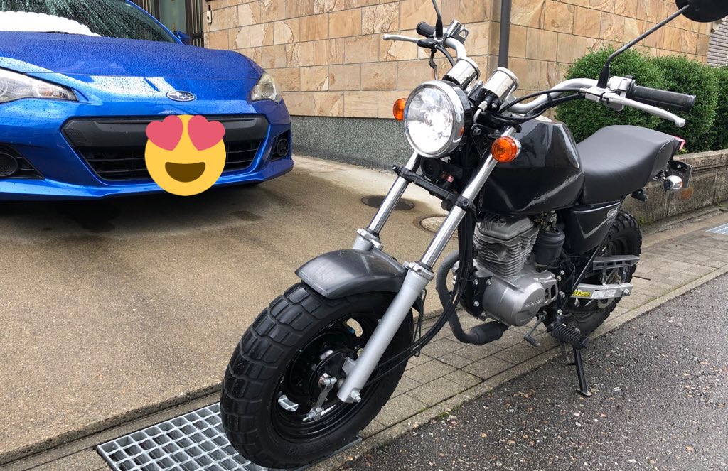 Cell_mon3's tweet image. #バイク乗りとして軽く自己紹介

名前    Cell
バイク S1000RR ホーネット APE50
歳        24
住み    愛知
好き    カスタム､ツーリング､タイヤが付いてるもの
嫌い    非常識､雨､暑いの寒いの
悩み    バイク乗れてない
一言    怖いひとじゃないよ♡