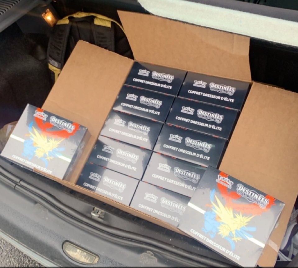 Alala manger gucci avec @PokeCop_ un plaisir 👀