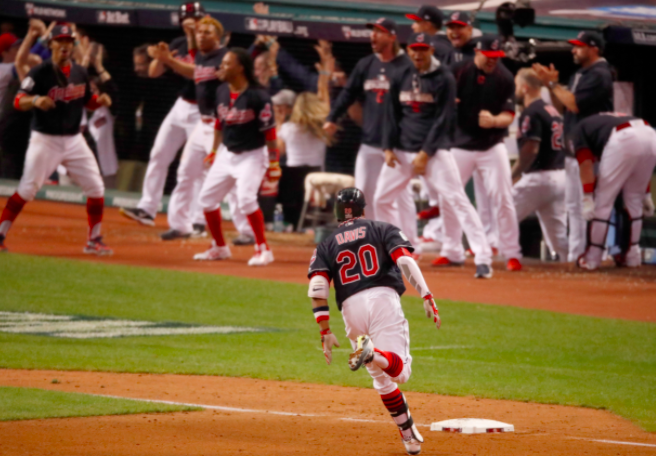CstThrowback's tweet photo. Rajai Davis World Series Game-Tying BLAST Against The Cubs! https://t.co/hYpKEWGNJj