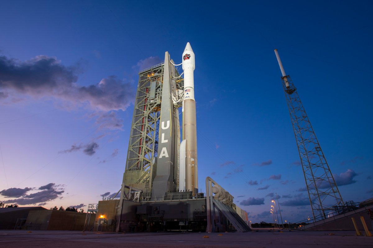 ULaunchA360's tweet image. Some beautiful sunset shots of Atlas V on the pad awaiting its launch tomorrow 🚀

#GoAtlas #GoSBIRS 

📸 ULA