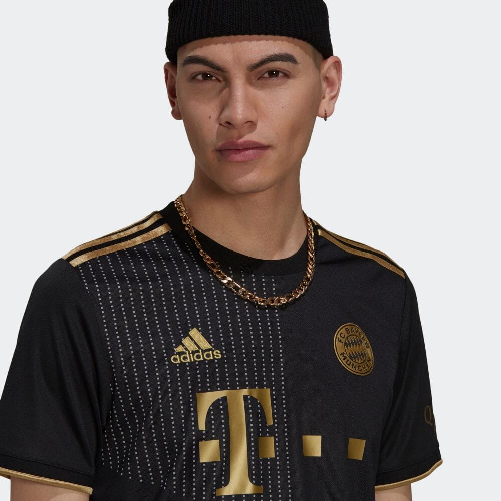 iMiaSanMia's tweet photo. 📸 More photos of Bayern's away kit for next season [@EleteTSC] https://t.co/RXPCIWR4jh