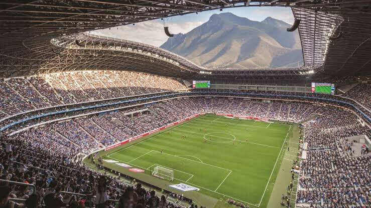 javialonsordz's tweet photo. ¡Apoyo total!

Boletos agotados para la vuelta de los cuartos de final entre Rayados y Santos en el Gigante de Acero. https://t.co/OBXCSlVwj9