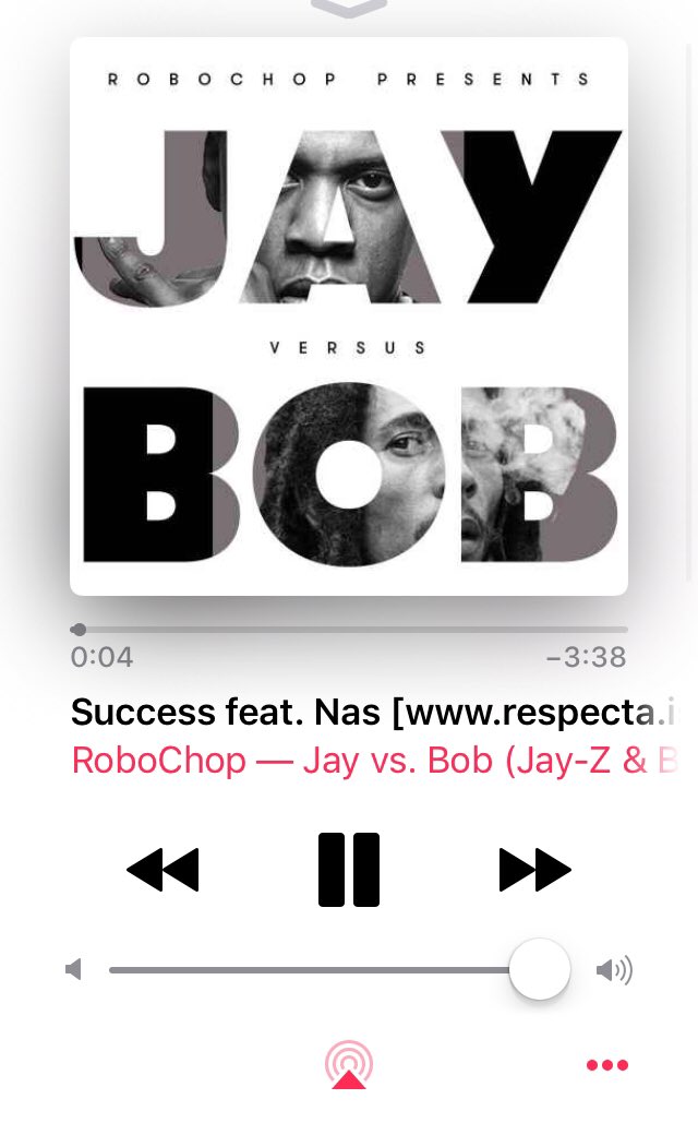 CharlieHockey82's tweet image. #JayVsBob #RoboChop @SC @Nas #JayZ #Nas @BobMarley #BobMarley #FreeBandz