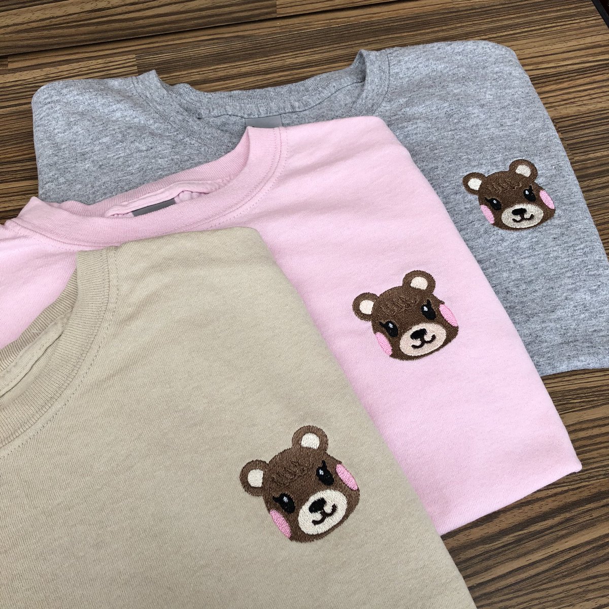 nooksneedlesco's tweet image. T SHIRT GIVEAWAY 💫

giving away 1 acnh tee - winner chooses size/colour 🌸

to enter:
✨follow me &amp;amp; @splashjaguar 
✨like &amp;amp; RT this post
✨reply with which villager you’d choose (you can pick ANY!!!) 💗

open internationally! 🌎

closes may 24th 💜