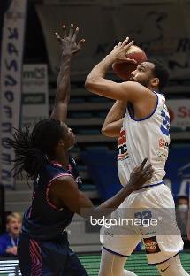 MaartenWeynants's tweet photo. #EMBLHigh5
1️⃣ Heath: 33 pts, shooting 12-for-16, with 6 rebs & 10 ass, drawing 10 fouls
2️⃣ Durham: twice mvp in the 2 wins for @mons_hainaut
3️⃣ Troisfontaines: BCO’s overall topscorer in the 3 wins this week
4️⃣ Desiron: 23pts vs. his former team
5️⃣ Thompson: 21pts in only 17 mins https://t.co/H5JeitqZ09