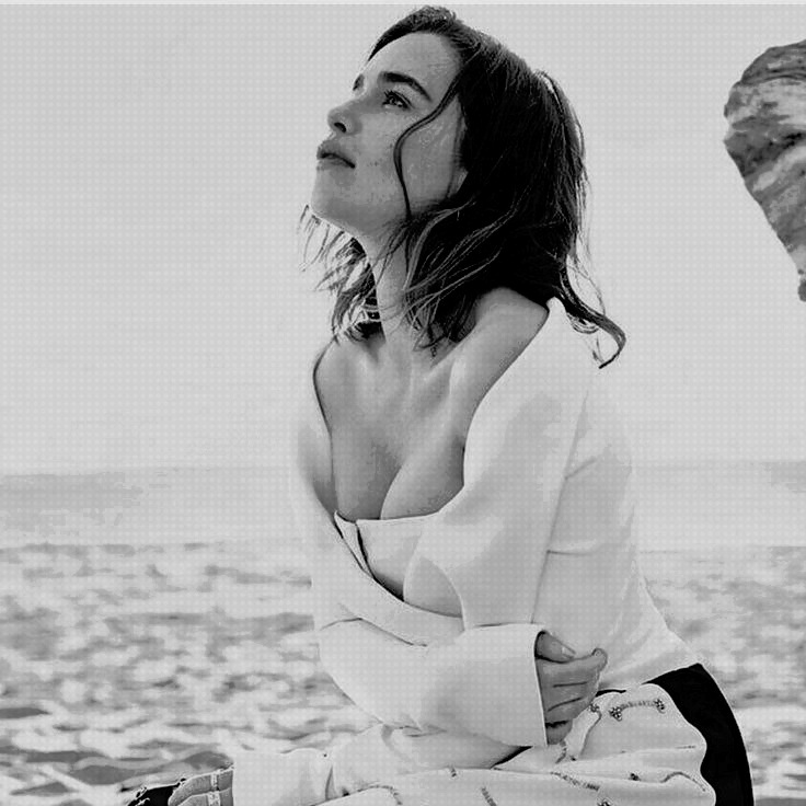 ᅠ    

ᅠ    

ᅠ         #𝐬𝑒𝑑𝑢𝑐𝑡𝑖𝑣𝑒𝐬𝑢𝑛𝑑𝑎𝑦

ᅠ    

ᅠ
