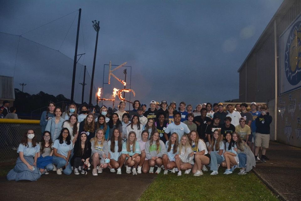 CONGRATS CLASS OF 2021!!!🐶🐶#GODAWGS