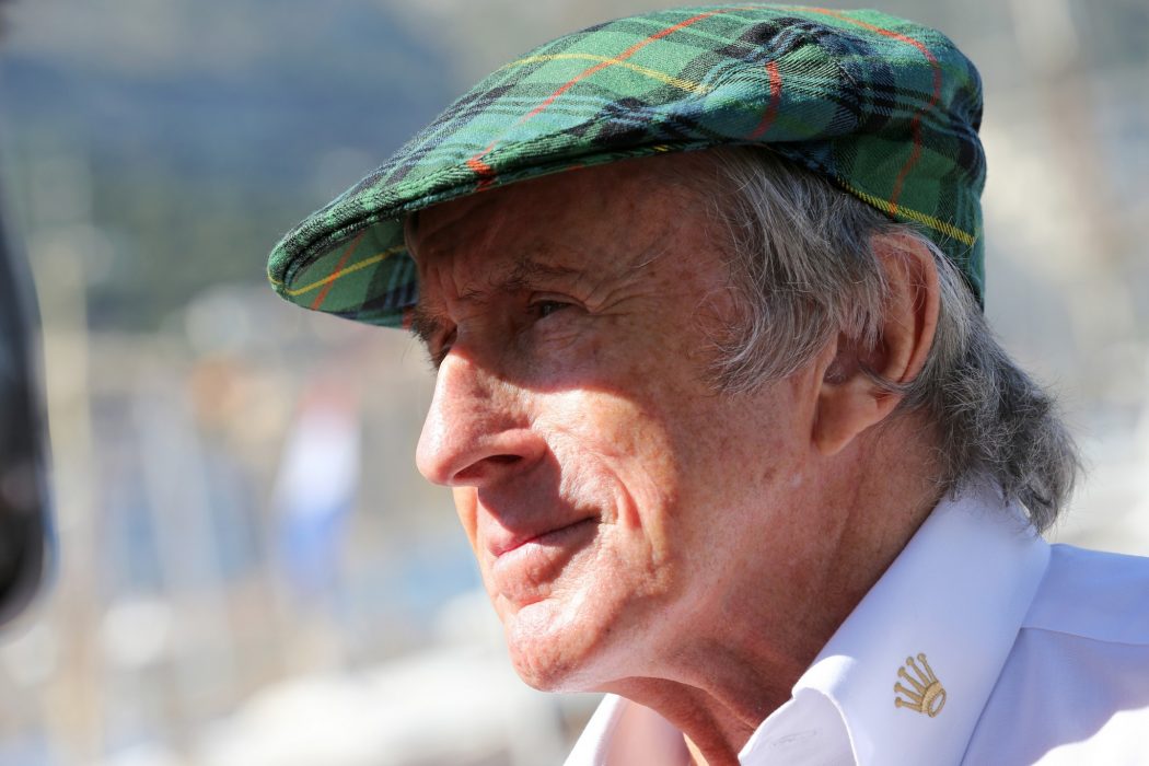 Nordschleife'de sürerken eğleniyorsanız, yeterince hızlı gitmiyorsunuzdur.
~Sir Jackie Stewart
#F1