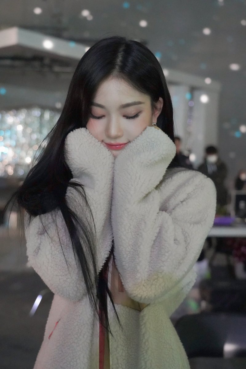 STAYCZONES's tweet image. #STAYC #스테이씨 @STAYC_official