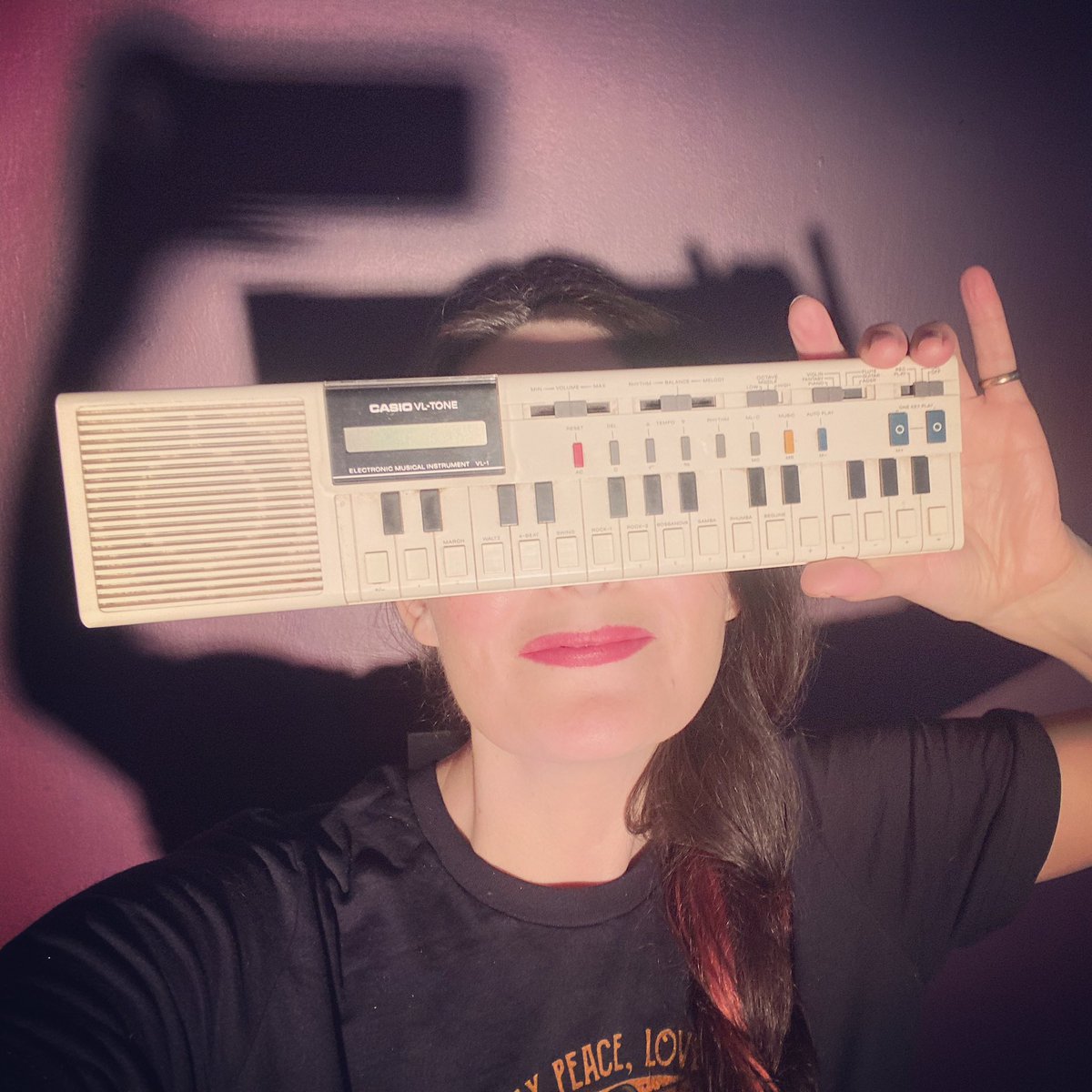 blackheartorch's tweet photo. Best birthday gift 🖤 #forseriousmusiciansonly #casiovltone https://t.co/6yzusPWMU6