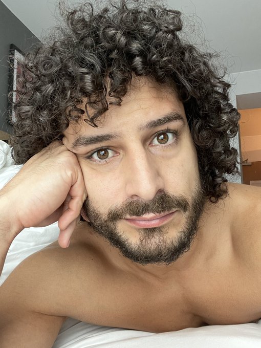 #NoSleep https://t.co/Vvo23S2Vw5<a href="/tag/nosleep"class="tags">#NoSleep</a>