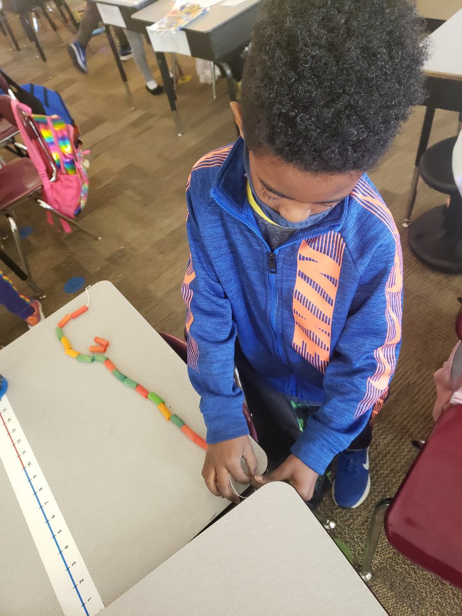 BSSDSPE's tweet photo. For the final 26 days of school, kindergartners are celebrating each day with letter-themed activities!
N is for Noodle Necklaces!
#SPERocks #PumaPride https://t.co/xlqymv38sC