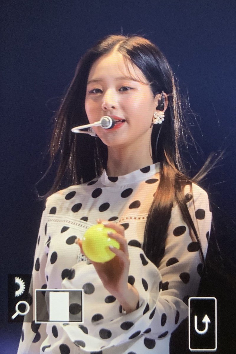 hourly wonyoung tweet media