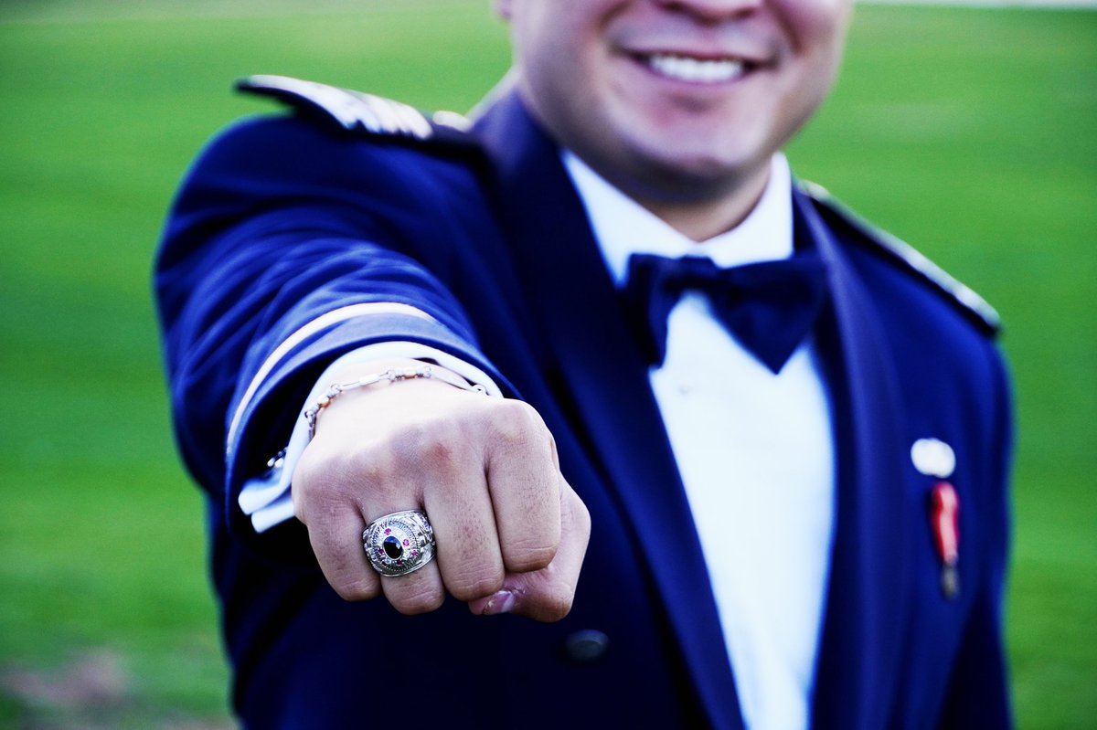 SeguraEmiliano's tweet photo. The Air Force finally put a ring on it 💍 https://t.co/IWWSvdBnw7