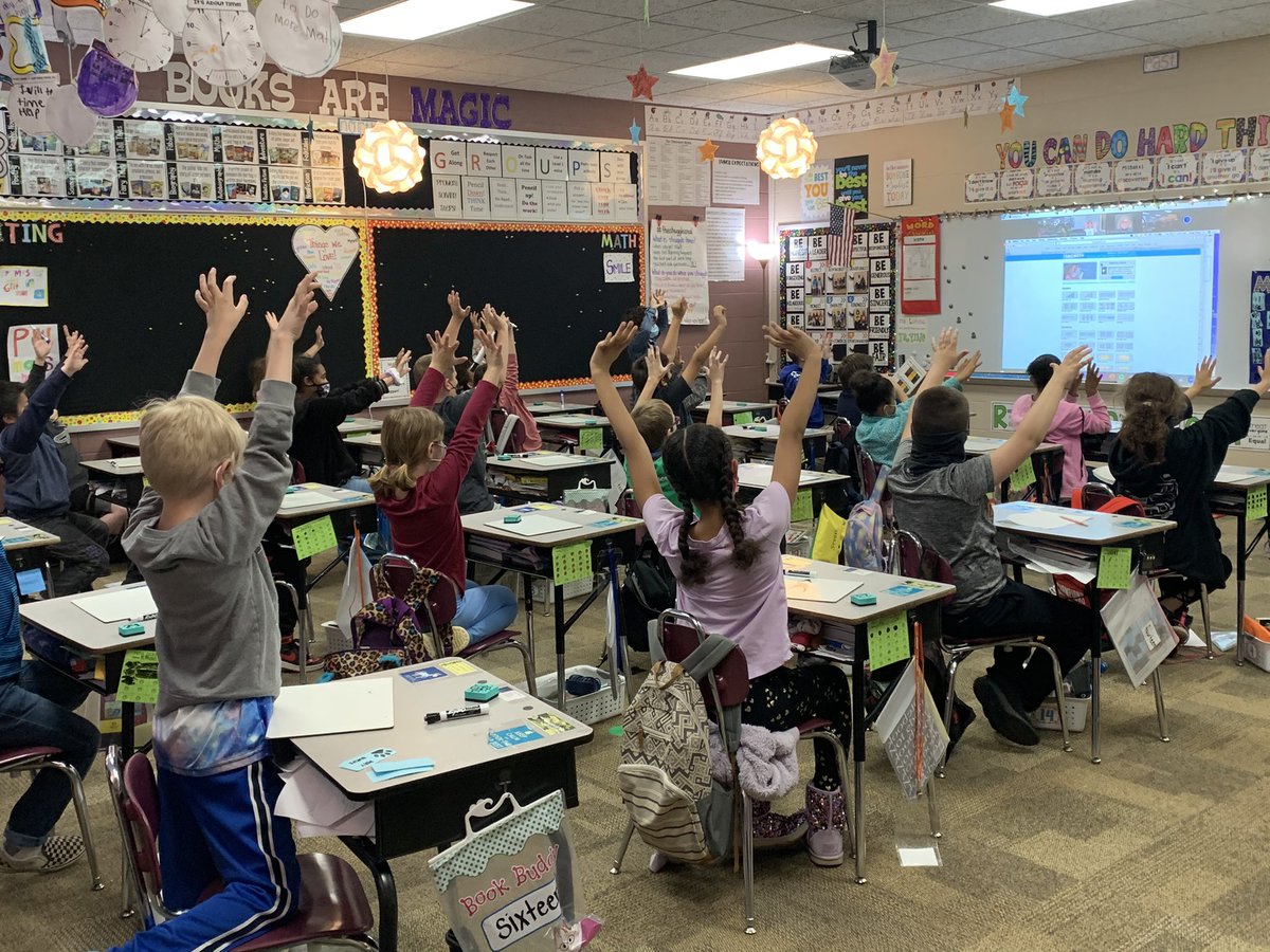 BSSDSPE's tweet photo. 3rd graders loved getting to learn from Greg Tang this week! Thank you @gregtangmath! #PumaPride #SPERocks https://t.co/xUxJp4S1JX