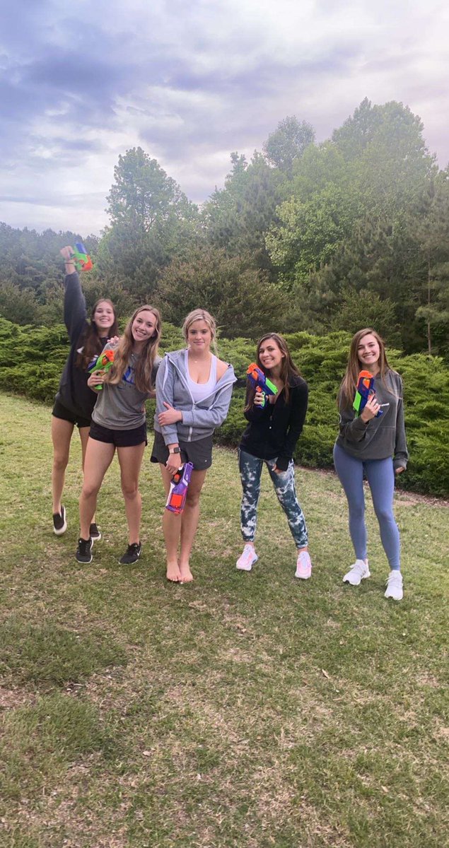 battle_babes's tweet photo. caught Claire lacking at thomas brooks @gh_nerf @nerfbarbz https://t.co/1gCKNFAGP5