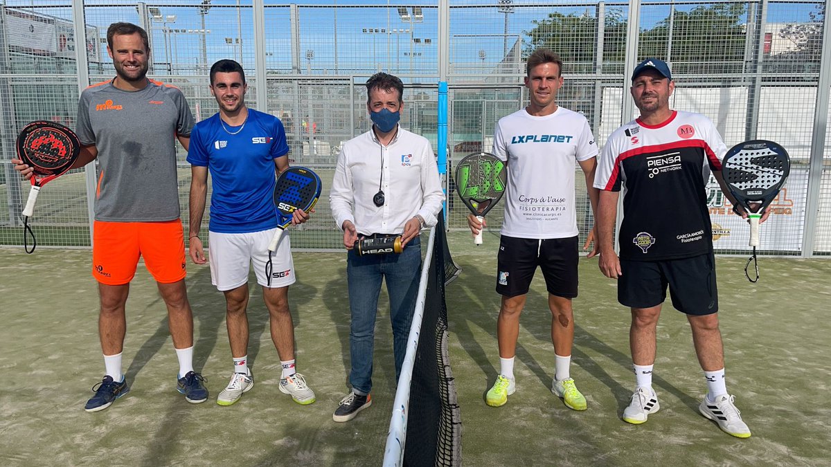 📋 #RESULTADOS FINAL🥇ORO 2️⃣4️⃣🌟 SanviPadel 🔥

🚹
🏆 <a href="/mariocerezo/">◄-Mario Cerezo-</a> - <a href="/JordiMBaixas/">Jordi Muñoz Baixas JMB Padel Academy</a>  
❌ O. Vázquez - L. Montoisy
✒️ 6/4 6/2 

<a href="/comunitatesport/">Comunitat de l'Esport</a>
📍SanviPadel Montilla Competición