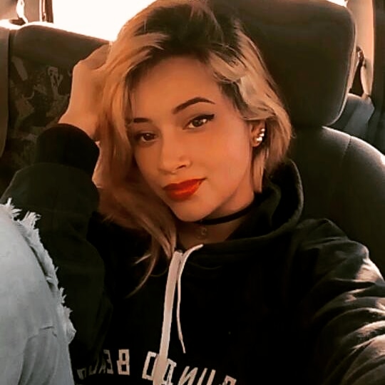 gixanex's tweet photo. #NuevaFotoDePerfil https://t.co/H7FSF9daFy