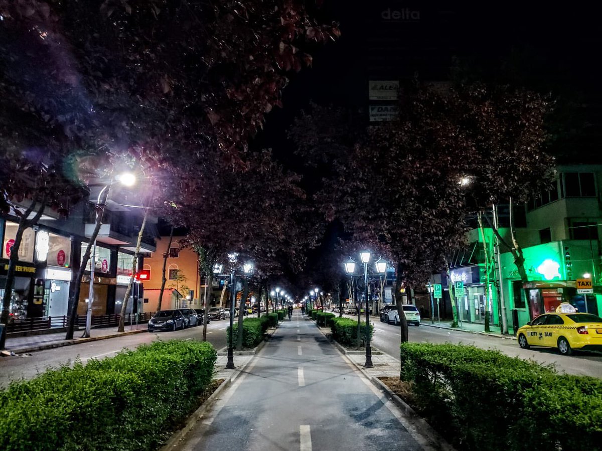 ArlindaBinjaku's tweet image. #RrugaKavajës❤️❤️🤍🤍 #thisview😍 #tirana #mylovlycity #bashkiatirane