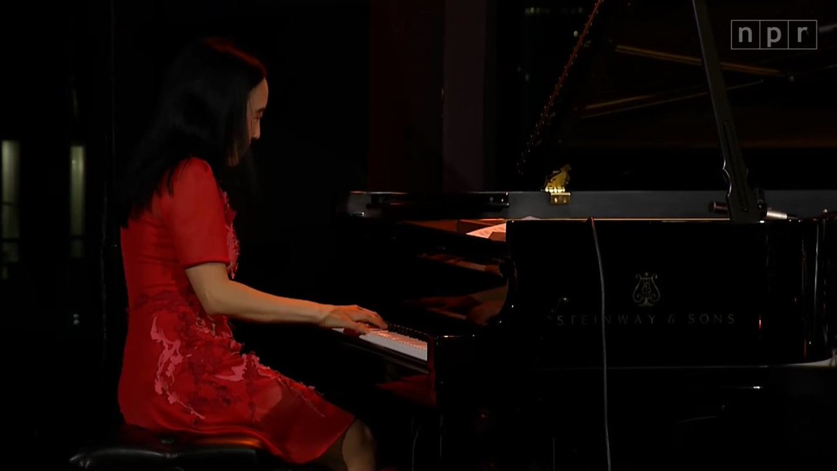 newmusicbox's tweet photo. Wonderful to see @NewMusicUSA #CreatorDevelopmentFund recipient @helensung on @NPR's @jazznight in @shesNikkiBirch's fantastic piece. Congrats to Helen! Catch excerpts from her March #LiveFromDizzys stream with her quartet @jazzdotorg. @nprmusic #HelenSung
https://t.co/zCo3UlXU0q https://t.co/8mcDU2eYiZ