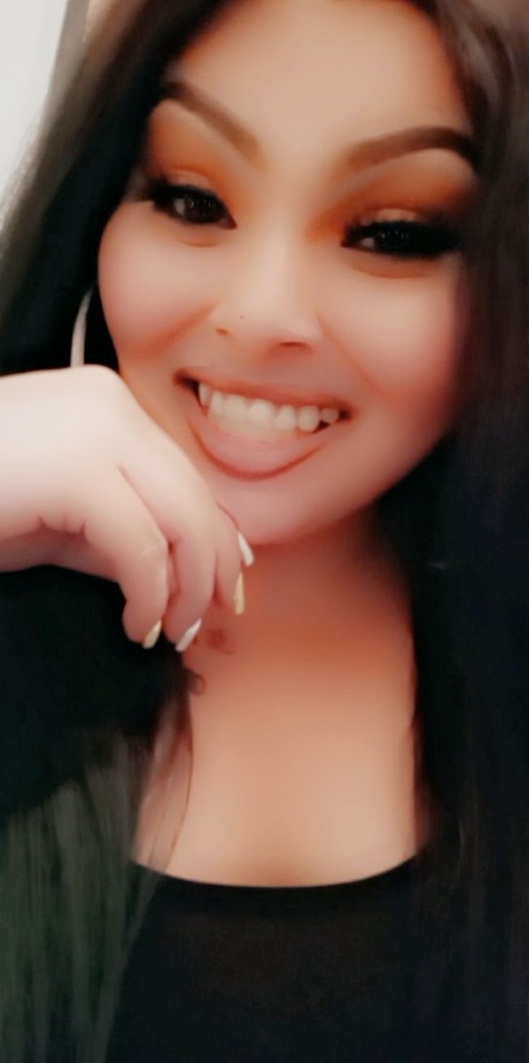SaviiannaR's tweet photo. #sundayvibes #follobackforfolloback #NewAccount #ineed100followers #ASAP #wassup #ATX https://t.co/1XjgsNrfFA