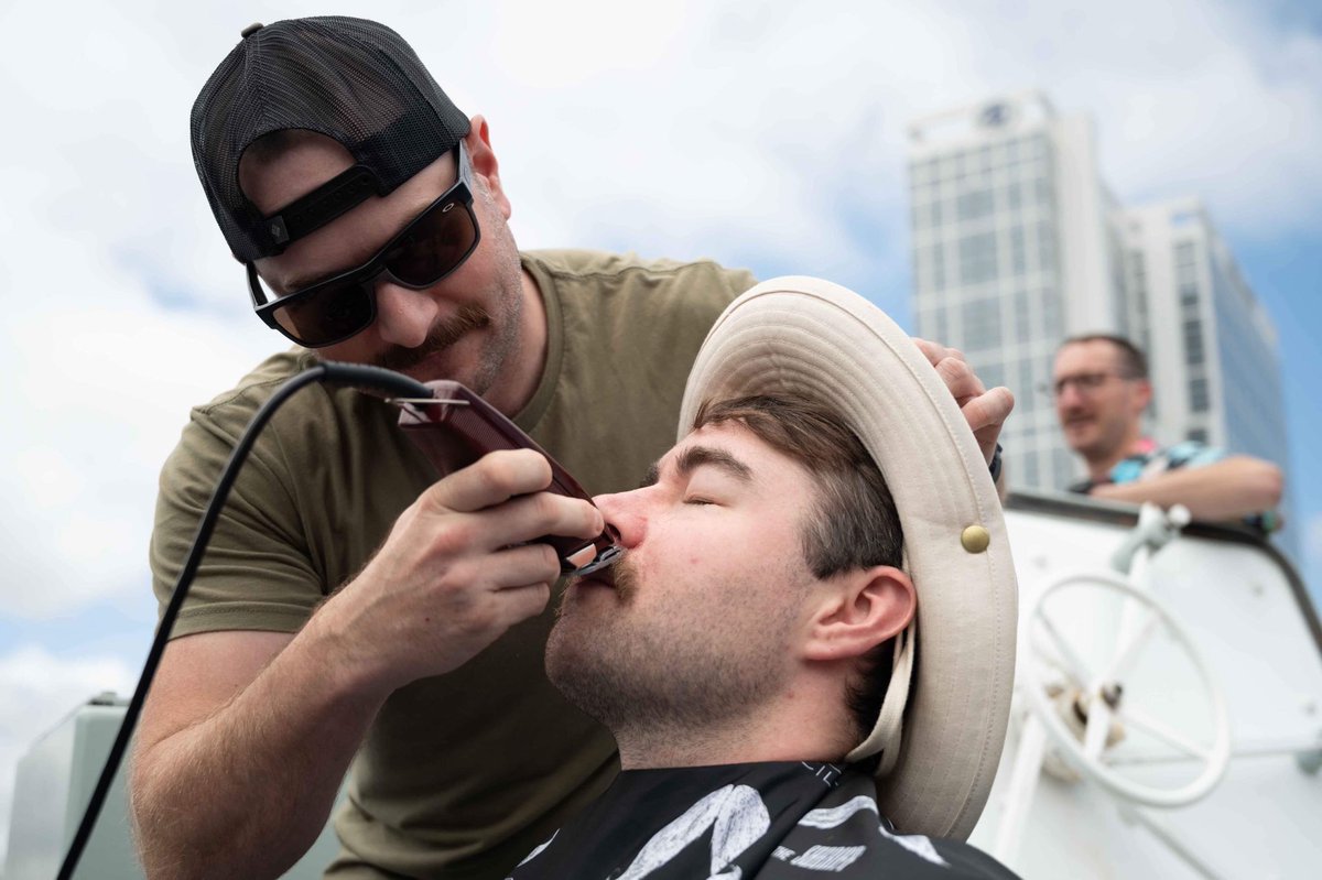 Nadia_Shields's tweet image. Nothing marks the end of a deployment more than auctioning off people’s moustaches! @HMCS_NCSMSask raised $300 for @RMcdonaldhouse in #Saskatoon! @HMCS_Unicorn