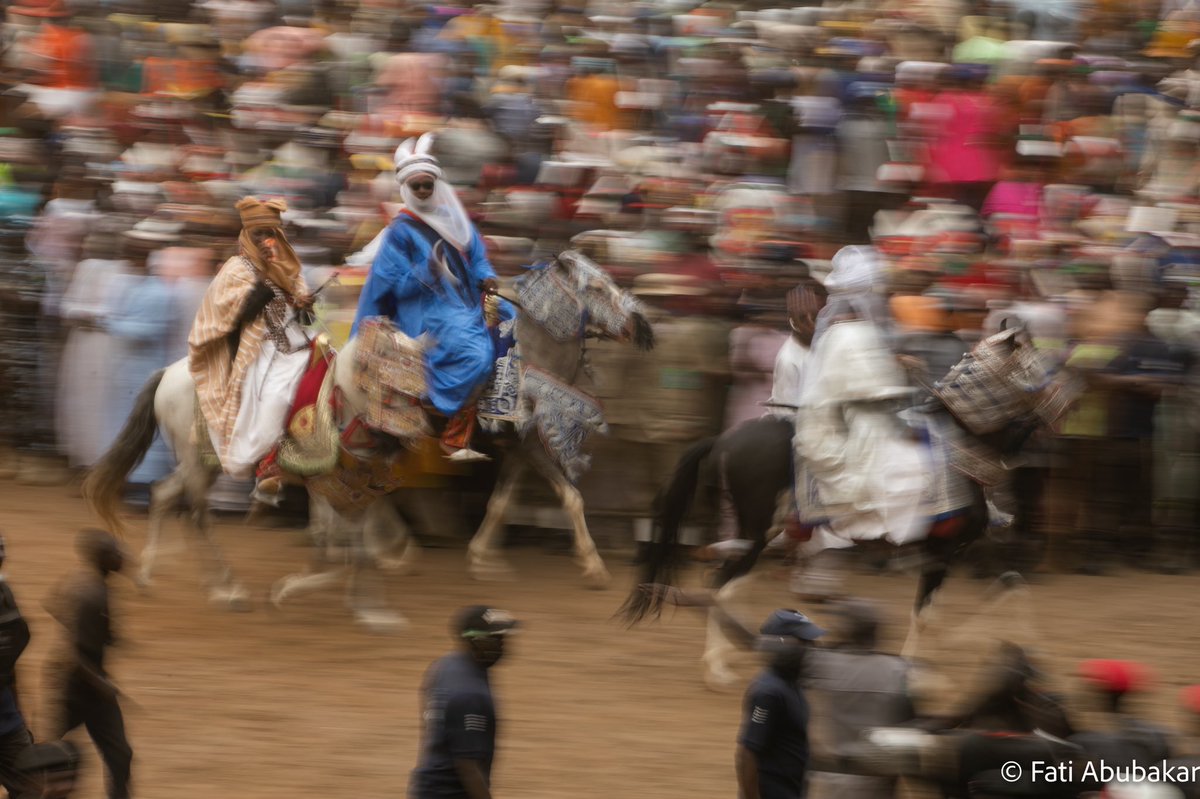 fatiabubakarr's tweet image. The first Durbar for the New Emir of Zazzau Emirate Alhaji Ahmad Nuhu Bamalli. And I wanted to capture this in an impressionist style. I love Northern Nigeria culture for its stunning colors and pure decadence. 

#EID2021 #Durbar #ArewaTwitter #EveryDayAfrica  #impressionism