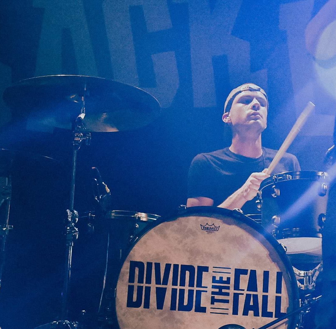 Booking some shows for the first time in FAR too long. 😮

- Where we playing?
- Who we playing with?

📸: <a href="/allison_rhm/">Allison Dickson</a>