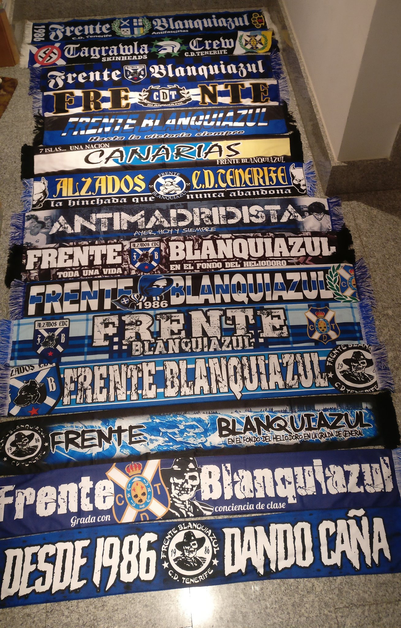 𝓮𝓼𝓴𝓸𝓵𝓪 𝑹𝑺𝑭 81𝔃𝓪𝓱𝓪𝓻𝓻𝓪 on Twitter: "Tenerife: Frente Blanquiazul. Me gustaría con lo que falte, si algún miembro quiere ayudarme se lo agradecería https://t.co/GFIRzXG00t" / Twitter