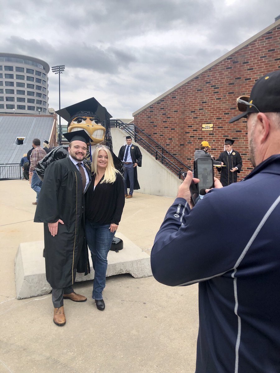 TippieIowa's tweet photo. Congratulation, #UIowaGrad21! πNever forget... once a Hawkeye, #AlwaysAHawkeye! https://t.co/1mUg6izLuZ