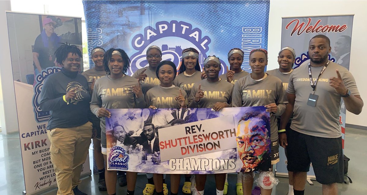 RBA_events's tweet image. Capital Cool Classic CHAMPIONS‼️ XYZ Georgia 2022 @EssenceGirlsBB1 @TheGirlsCircuit @RBA_events #ShuttlesworthDivision #2021champs #32Strong #CapitalCoolClassic