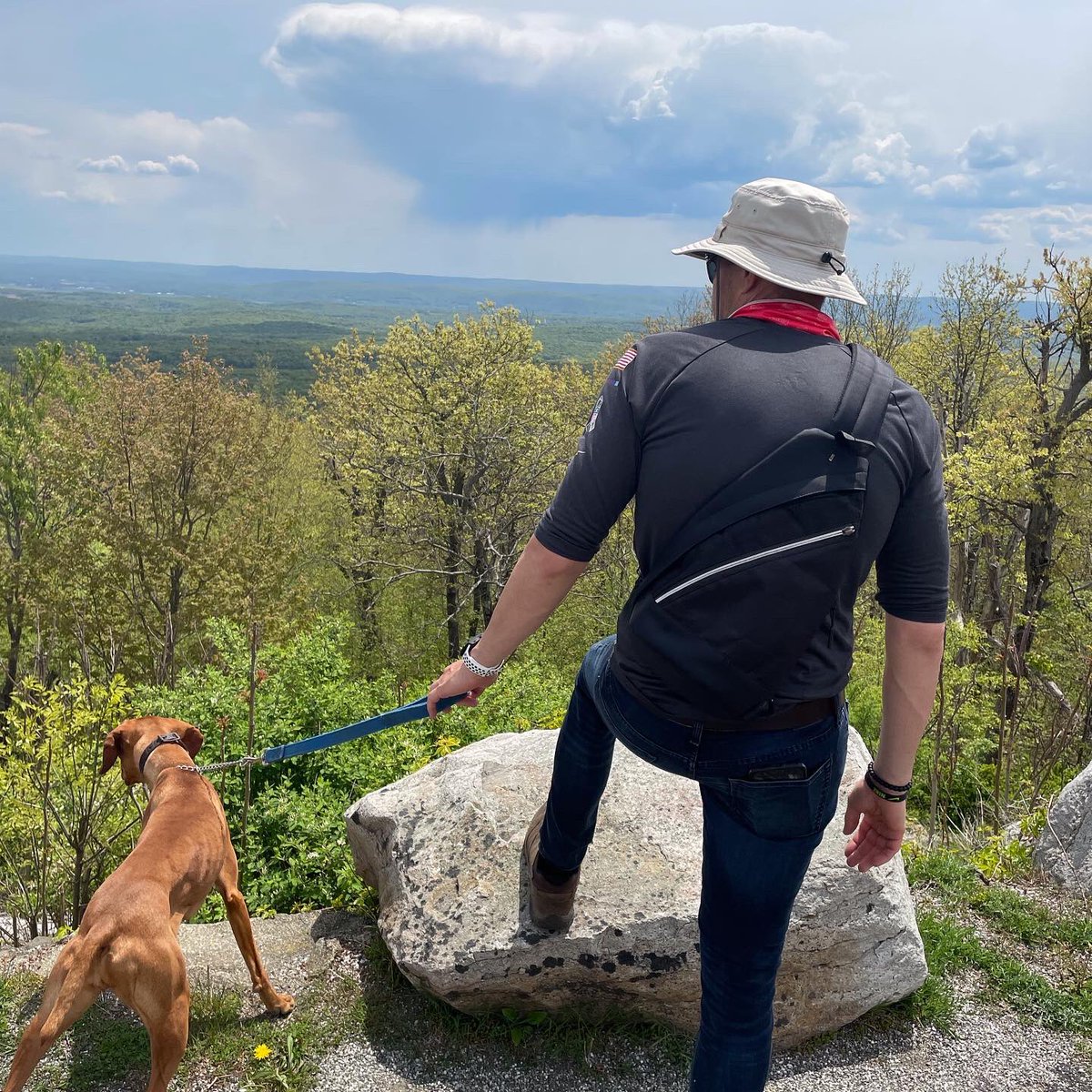 Coach_McGuigan's tweet photo. We climbed the highest mountain in New Jersey today! #highpointnj #hikingadventures #outdoors  #nature #highpointstatepark @AkerBobbi https://t.co/Qmngaoii8X