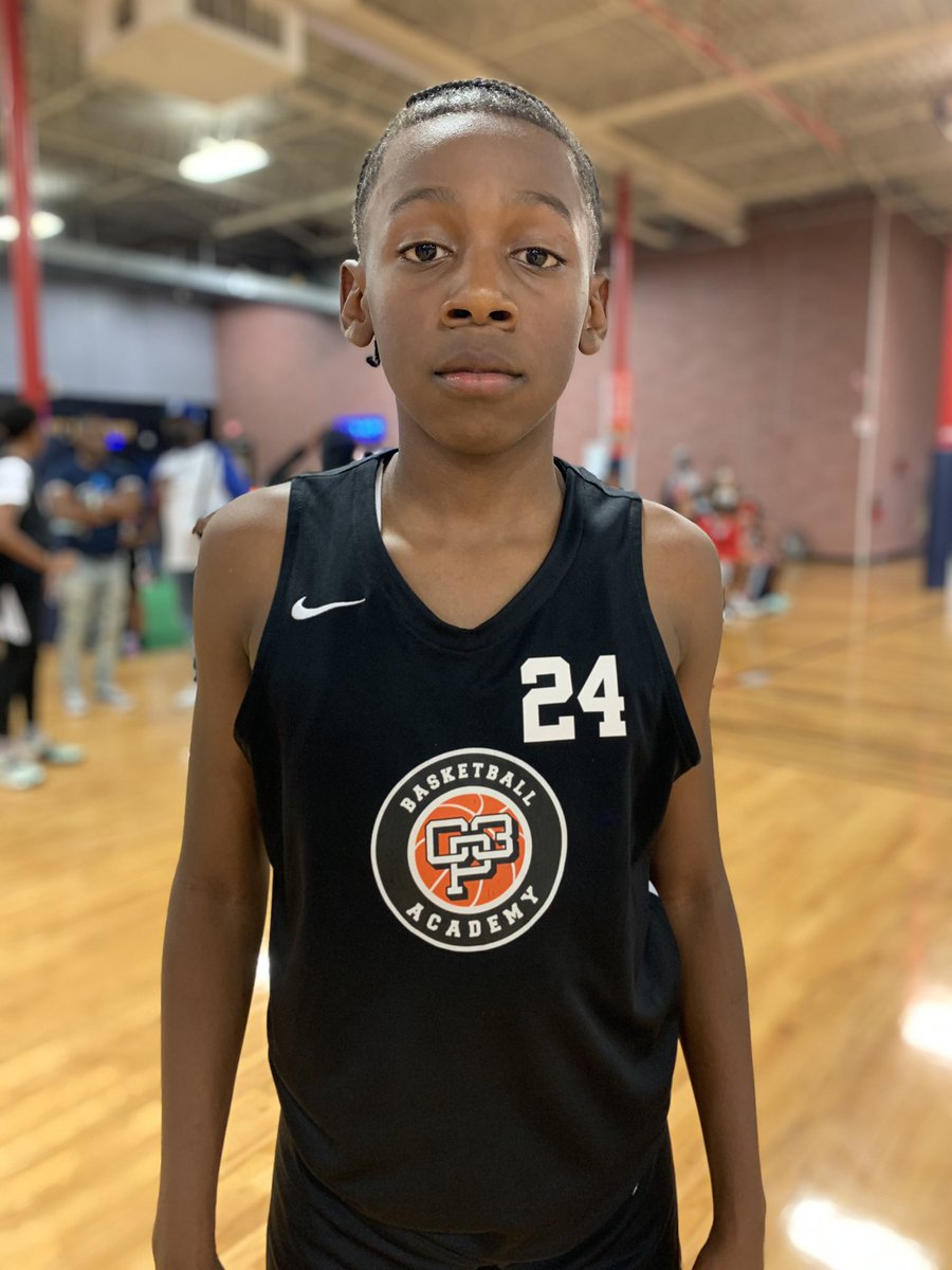 Micah Gunter, 5’6” G (2028) for CP3 Academy is a baller. Have watched him several times now and he’s got a well rounded game, a smooth jumper and excellent feel. Take note. Scored 18 in the gold championship. #NGSHoops @ngshoops