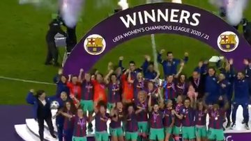 🏆 CAAAAAAAMPIOOOOONESSSS 🏆 @FCBfemini 🔵🔴