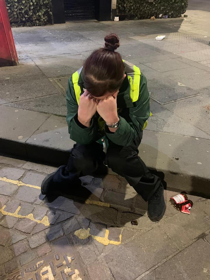 Can we give a shout out to these guys from Glasgow Aid 
They treated 17 injured people last night
"Only word to describe how we are feeling after 7 hours in Glasgow City Centre last night. There wasn't a part of the night we weren't walking in blood or broken glass."

Thank you!