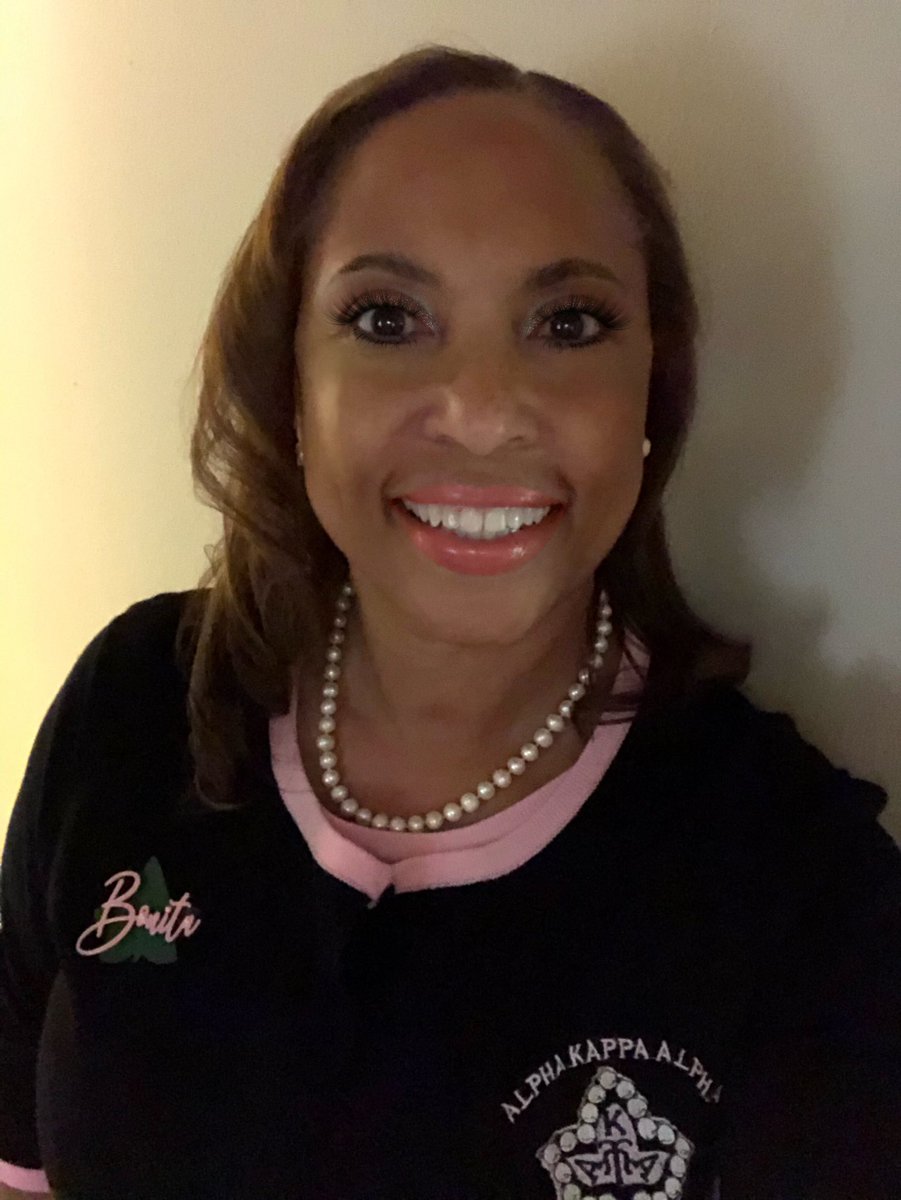 bonitagreen's tweet photo. Great Leadership Development workshop today! #AKA1908 #OTΩ #OmicronTauOmega #WeAreSouthCentral #SpringforExcellence https://t.co/lq6f5WlvXK