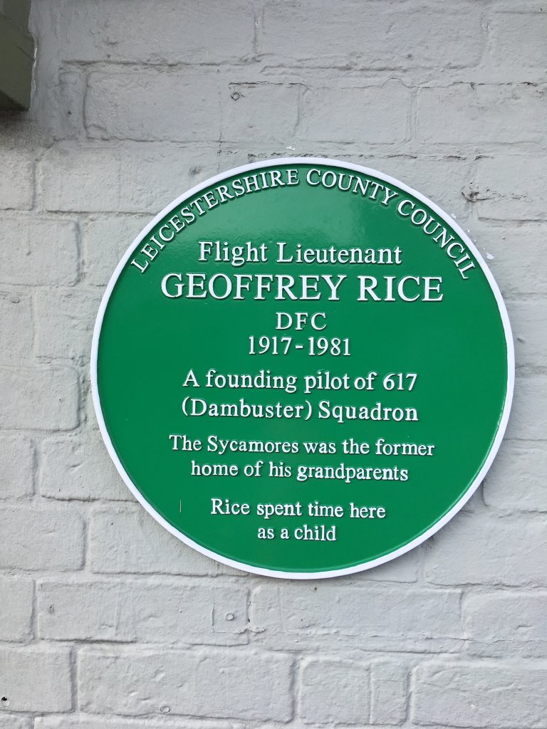 A local connection to the Dam Busters raid can be found on The Sycamores pub in Burbage. 

In 1940 Geoffrey saw, from a distance, Coventry burning following the blitz and decided to join the RAF. Later in the war he took part in Operation Chastise.

➡️ hinckleypastpresent.org/ww2geoffreyric…