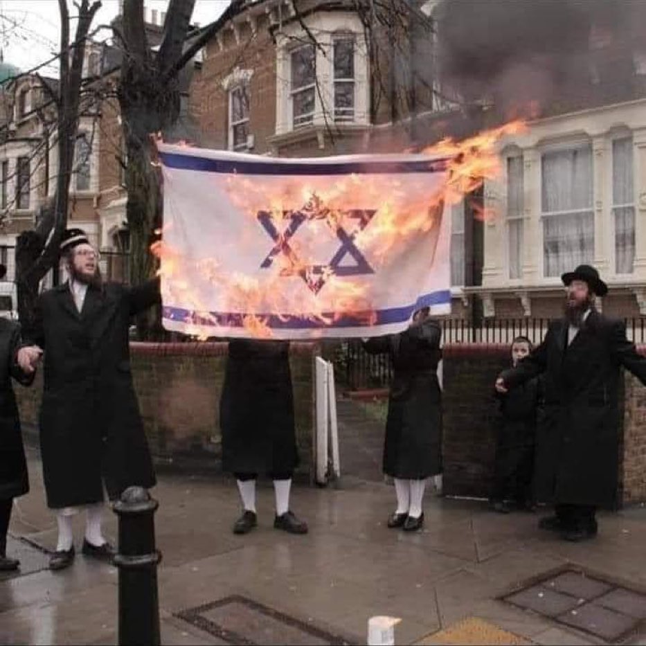 i0houdk's tweet photo. #IsraelUnderFire can u explain how awful are u fu*cking Israel !!🤮🤮 https://t.co/uWb3cAoGh8