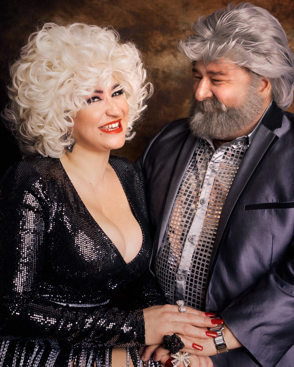 DefinitelyDolly's tweet image. I'm coming out of lockdown with my very own Kenny!!  
So excited to be involved in this new show "Real Love"  
#dollypartontribute #kennyrogerstribute #newshow #soexcited #countrymusic